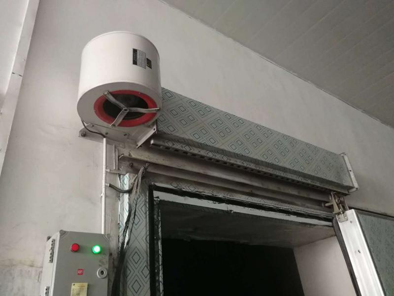 為什么冷庫(kù)門口要安裝風(fēng)幕機(jī)？風(fēng)幕機(jī)具有多重實(shí)用價(jià)值